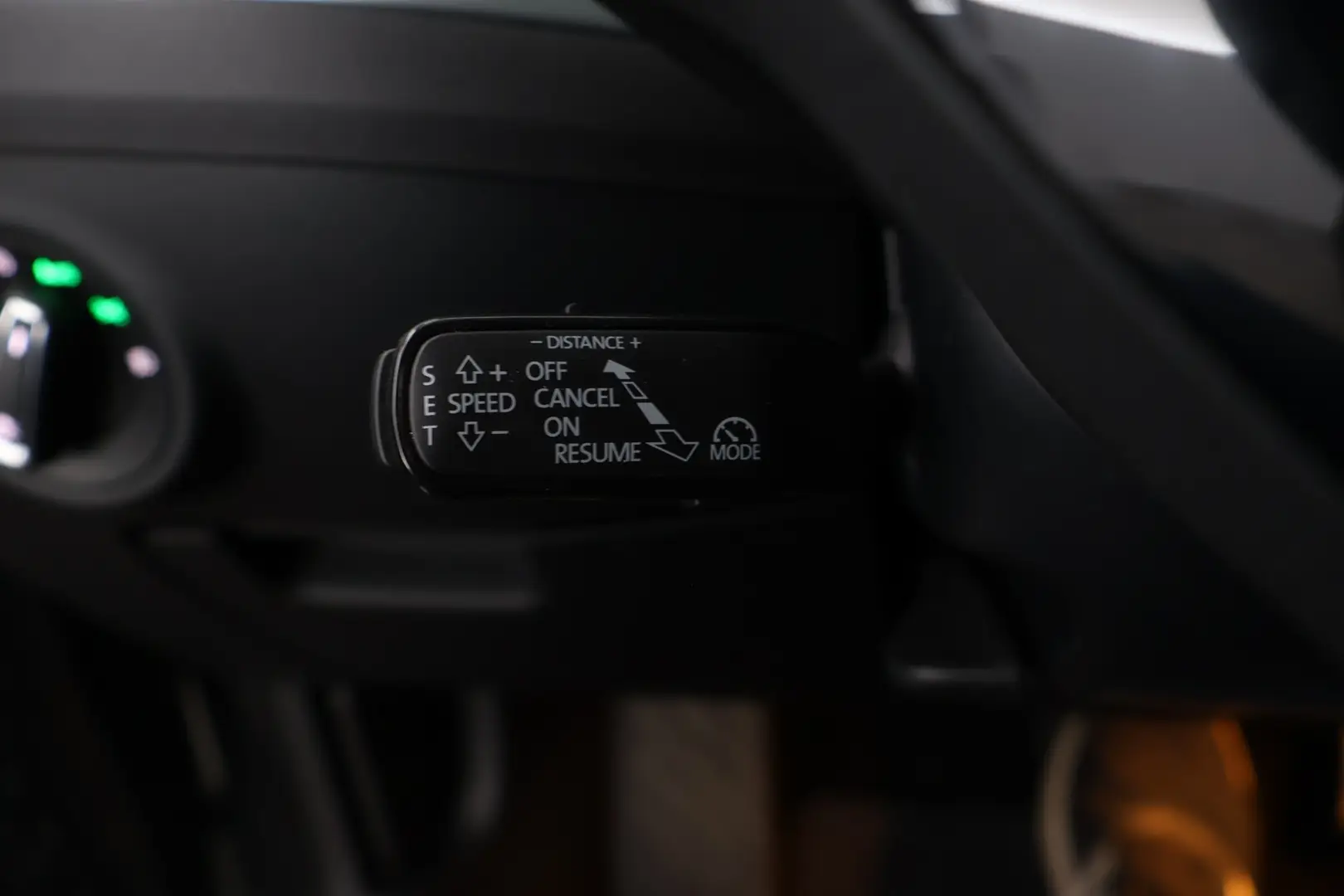 Car Image - rCaJJ6GTmym3gfVvIQGIc