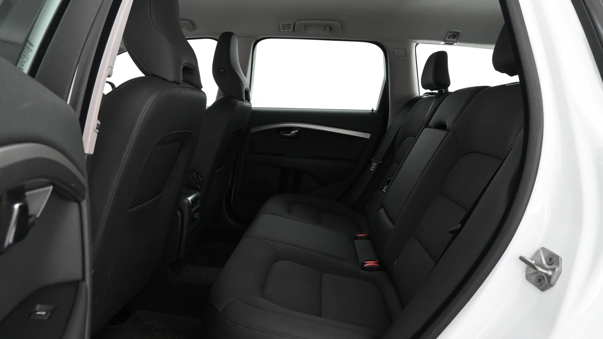 Car Image - e5Ce2M5kTBU1tRgsfppHn
