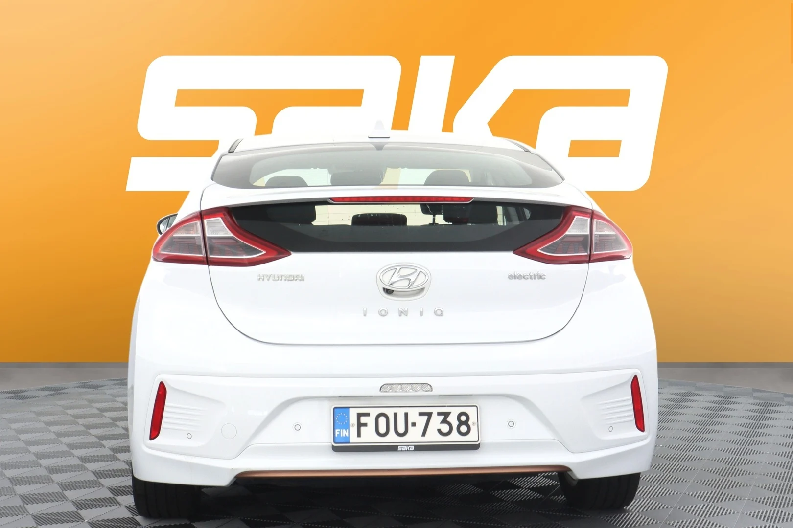 Car Image - TUzeSX16LK6DkJVQZDByb