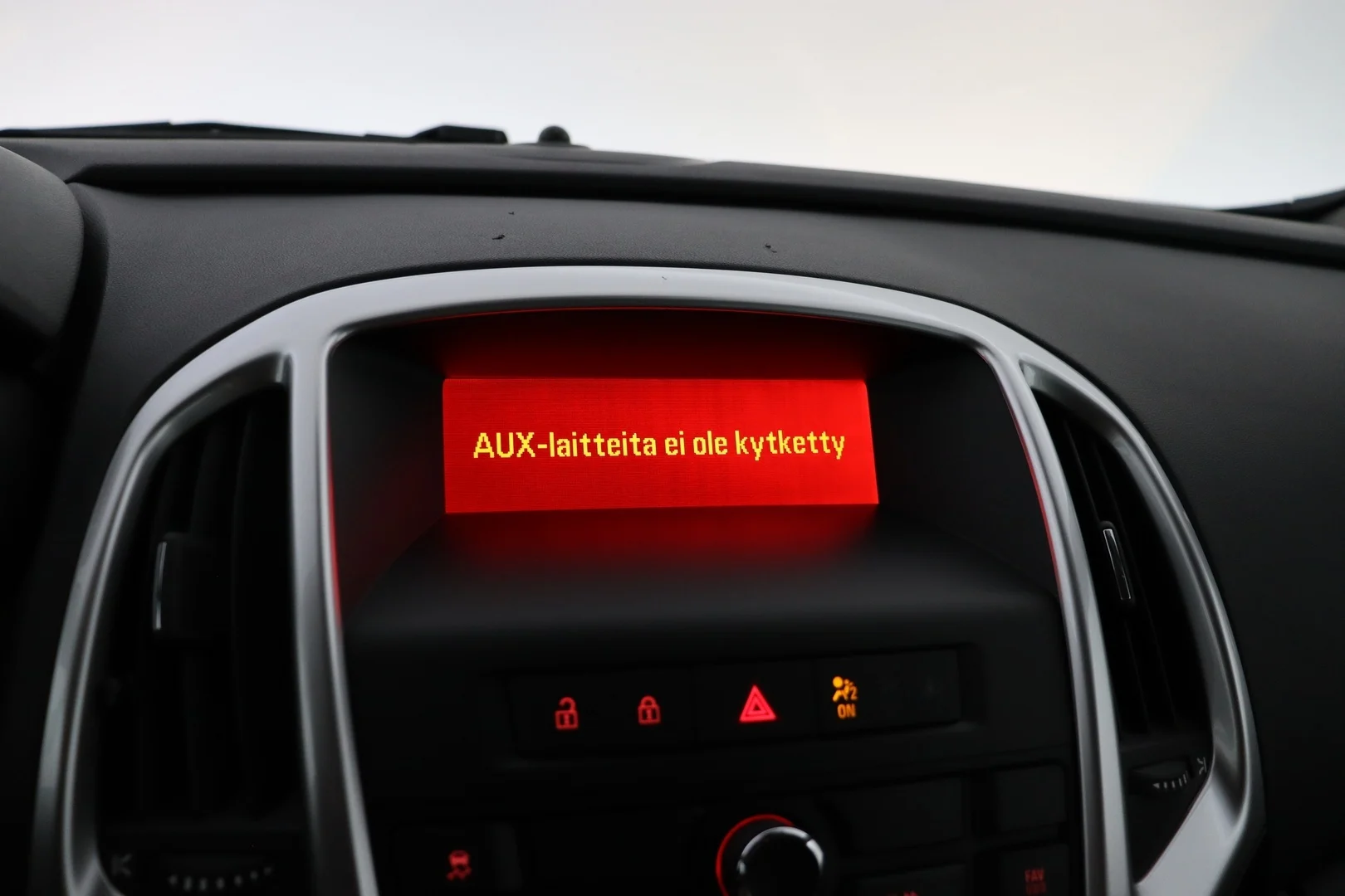Car Image - 4Srlx1WjnDLw0StePujIGB
