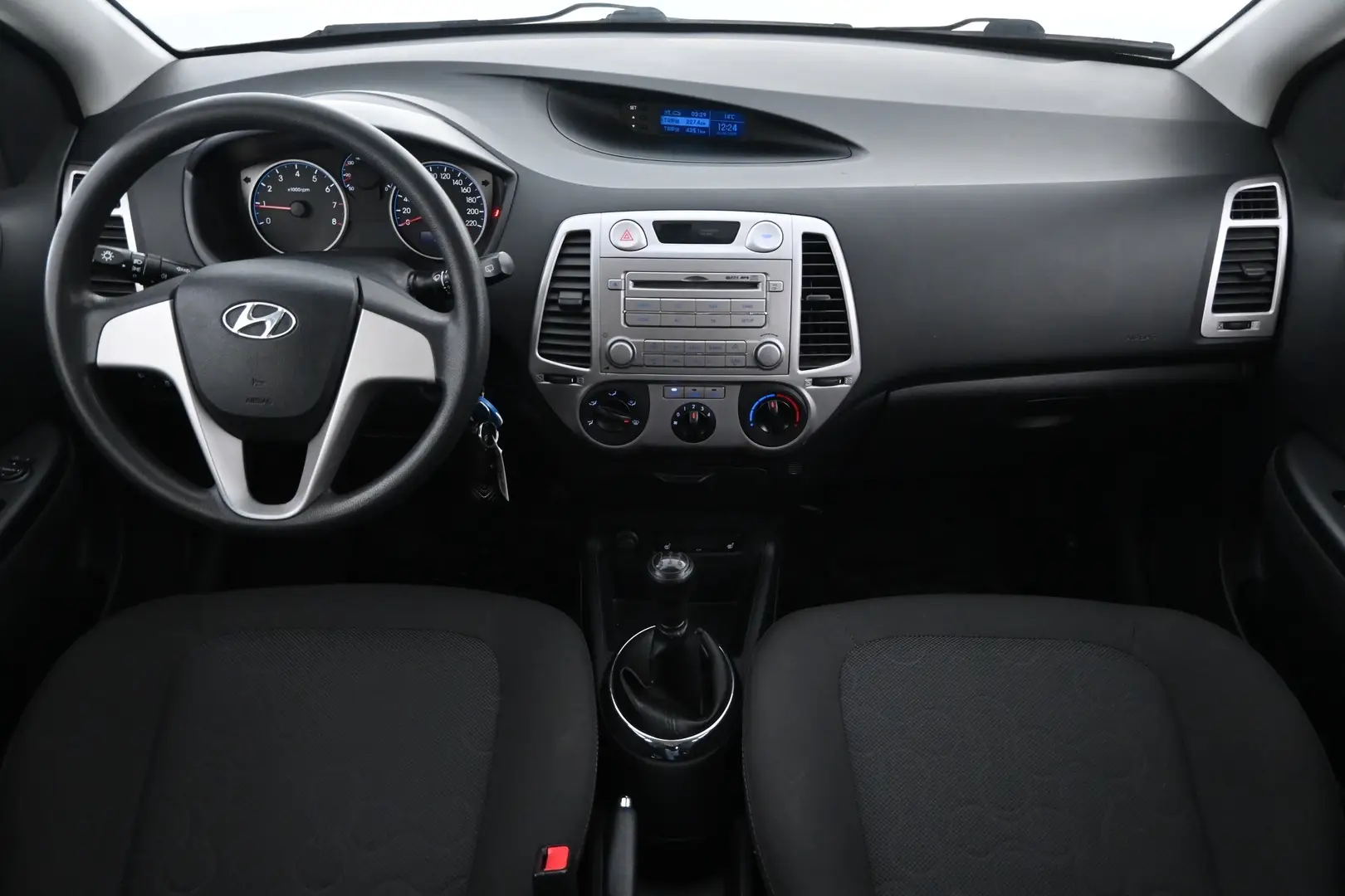 Car Image - sqt1UNjS0WFM1rleETp3C