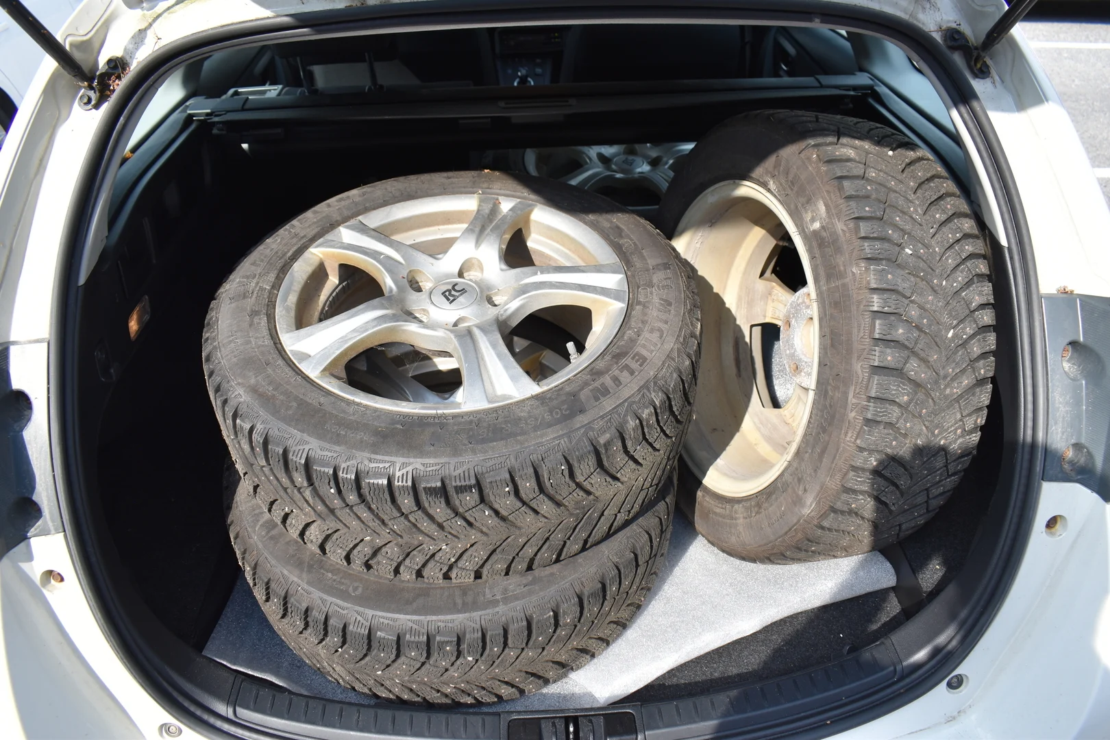 Car Image - 4w7tvvZmer5FJdNBPqvl9A