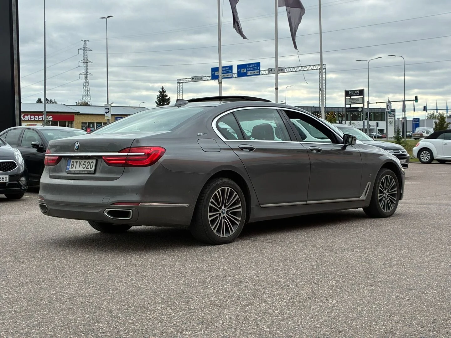 Car Image - j9Z7CkXB7NyAvDBELgFAs