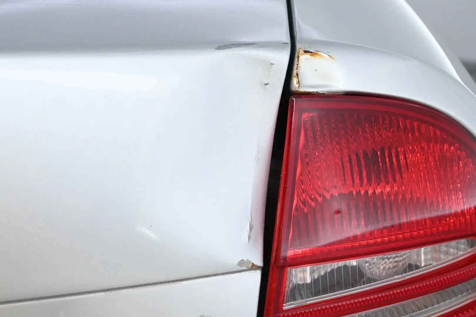 Car Image - 3P8L5yaBw9gZ9ePJKQHSRh