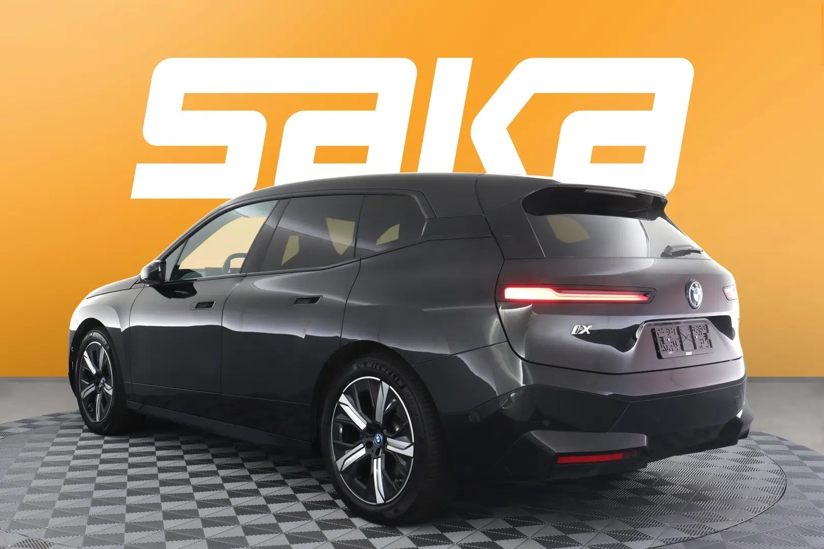 Car Image - 2TdevXpg7m1MVjigu7hBNi