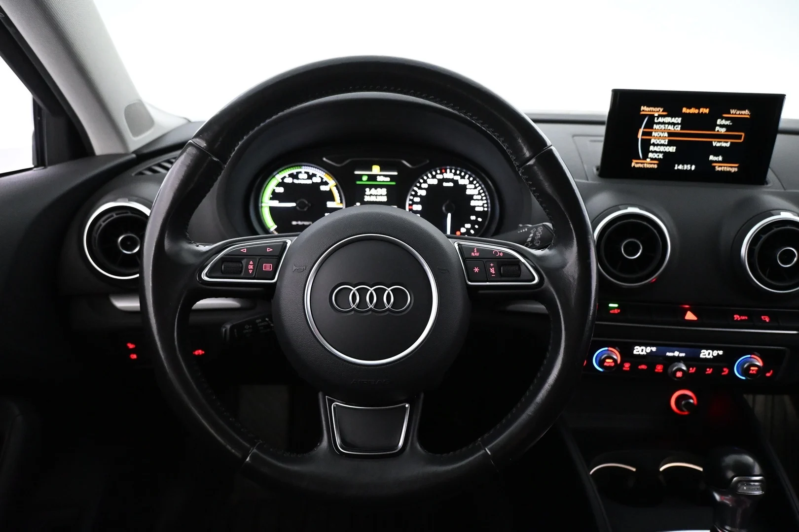 Car Image - 64L6SW3EqkNq2VerSv4jRm