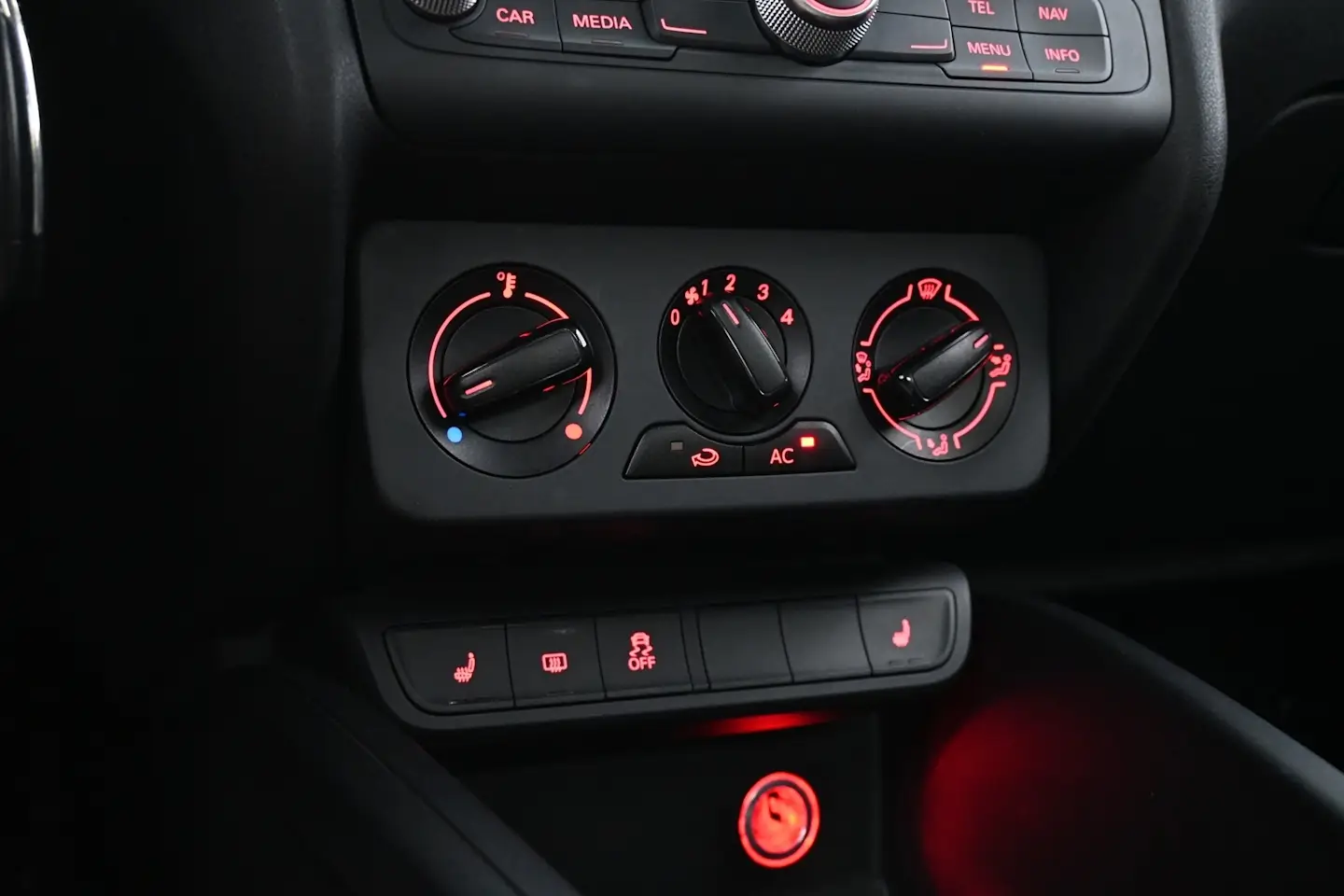 Car Image - 5rCnxZ57LzLztgYdjrxjU6
