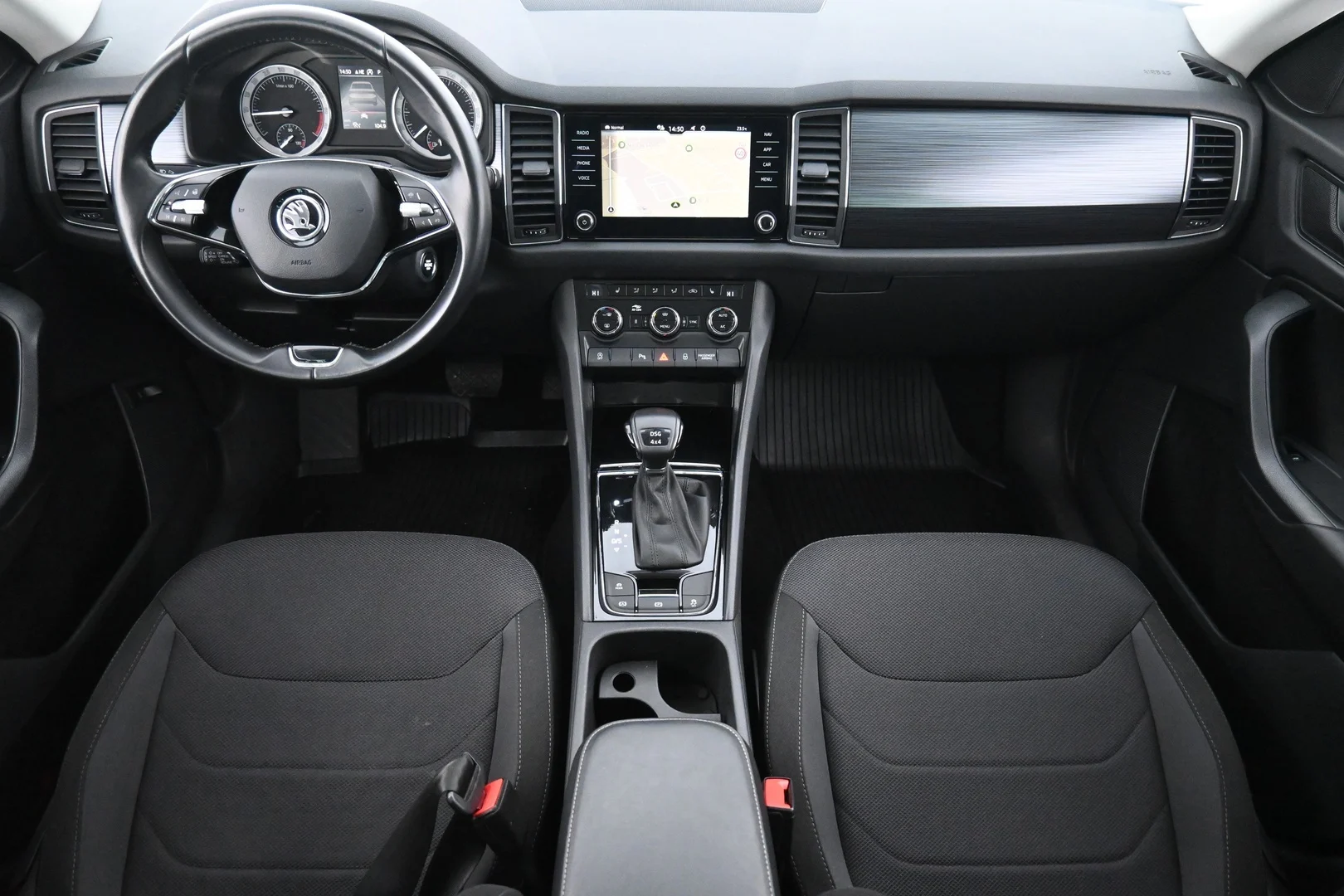 Car Image - joTZbZQaALyiWr3nyQrGC