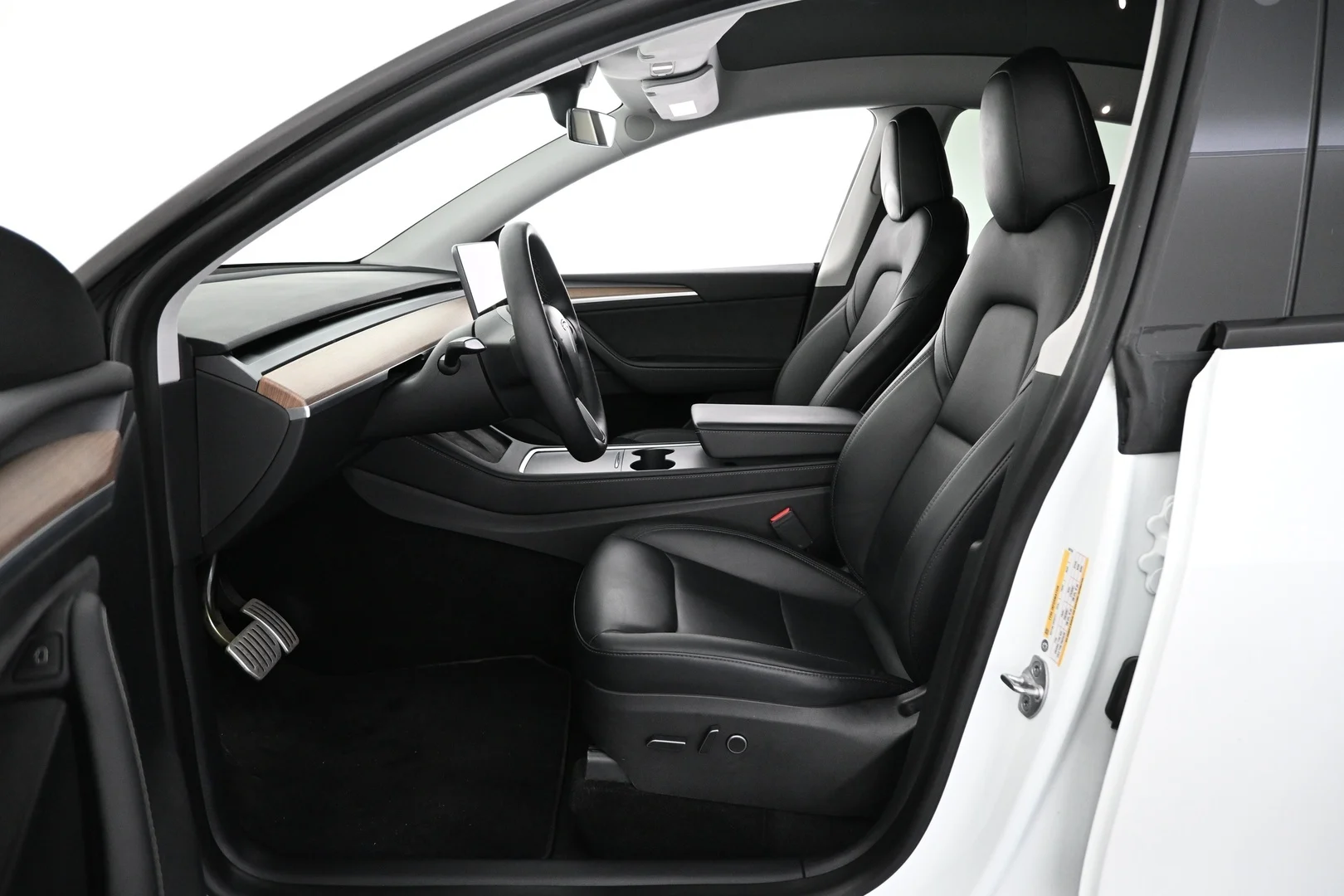 Car Image - 74xqPfubU3zlbIKWsb6iZy