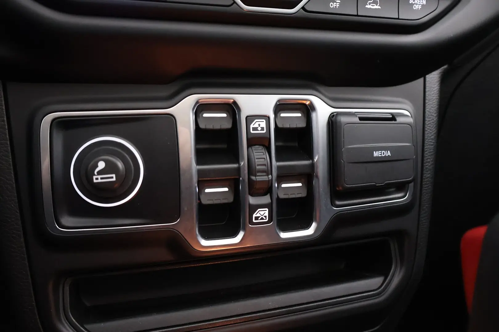Car Image - 7s71kuwdjYKhiqscPBHvCY