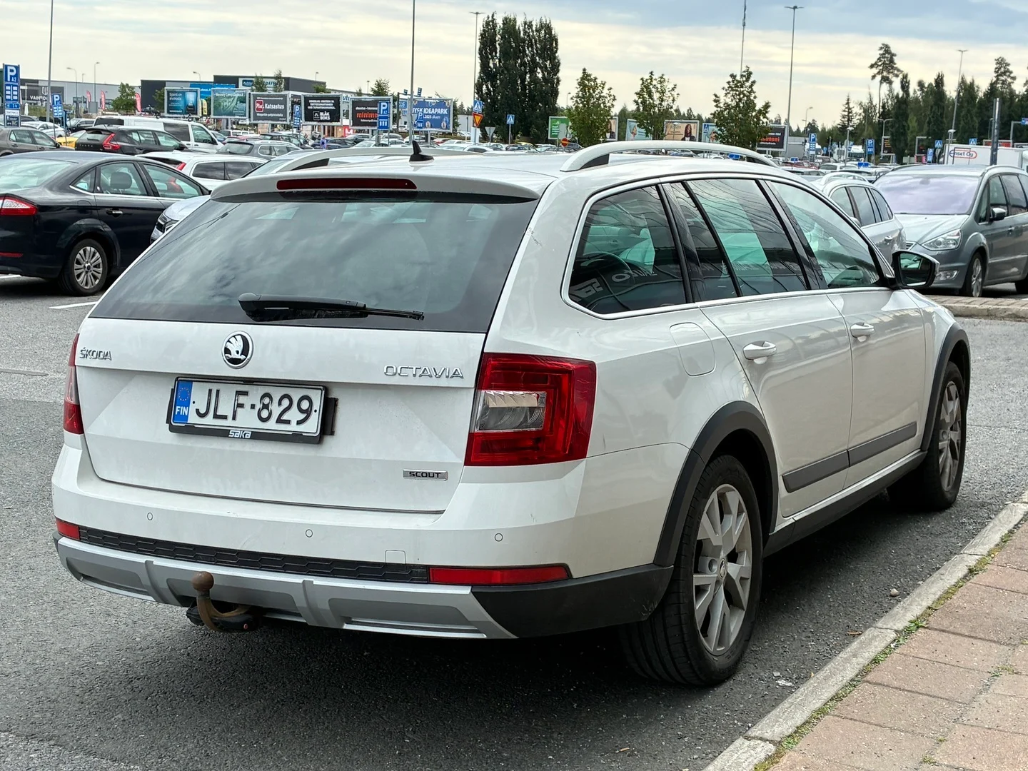 Car Image - 3cpgZVqGcXaTLp1OMAVhQc