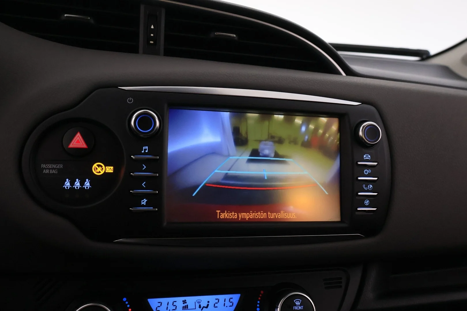 Car Image - 2F8nETpr8bbDjVylSBtZDK