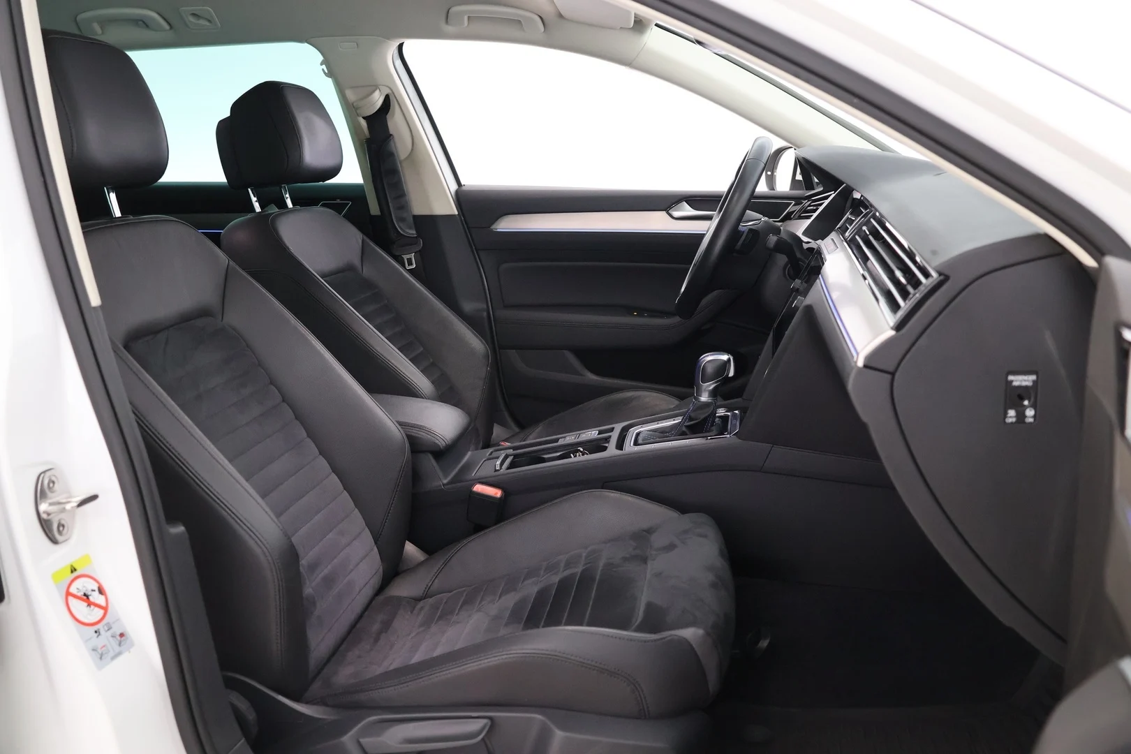 Car Image - 3JFaPwK0DFu6Cba3ee2AAb
