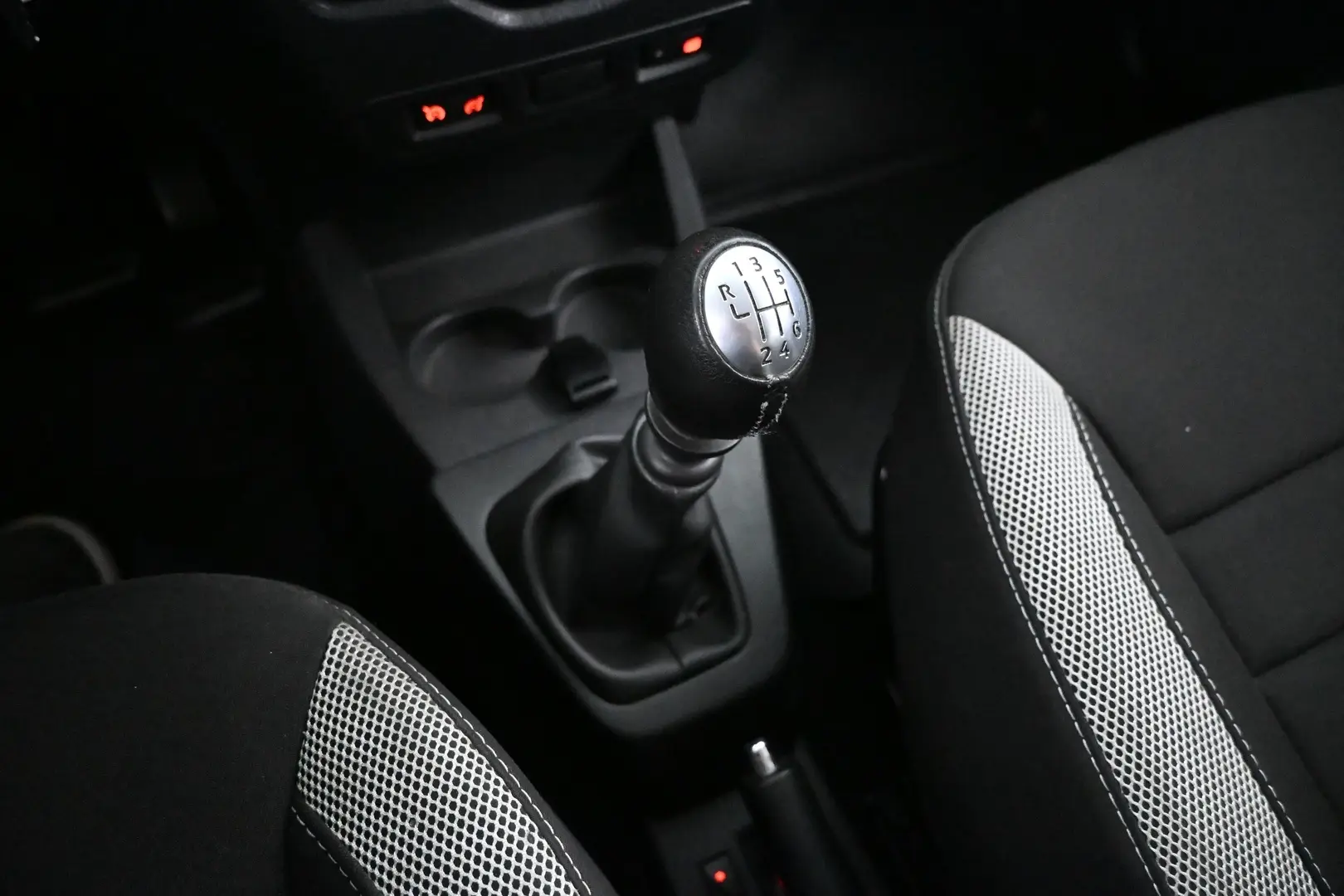 Car Image - UyXAJwbFZK1TP1A7i8STV