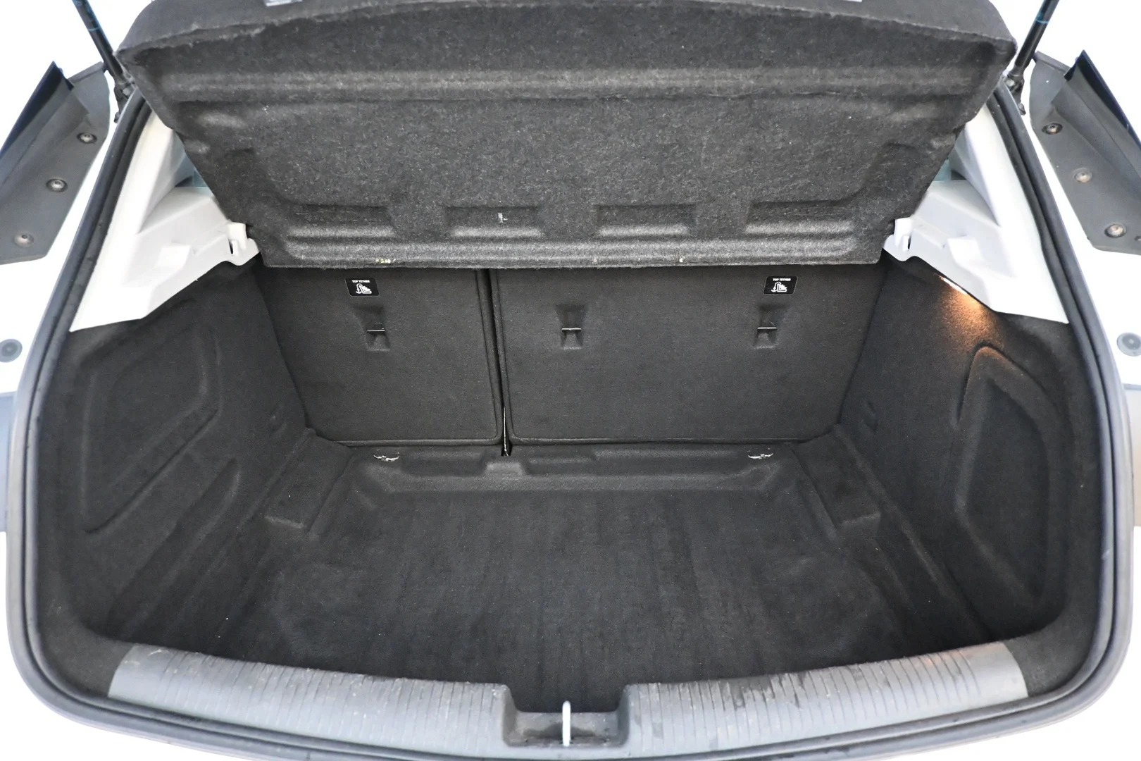Car Image - 523liGHIZ9tAfQh1cjvi1Q
