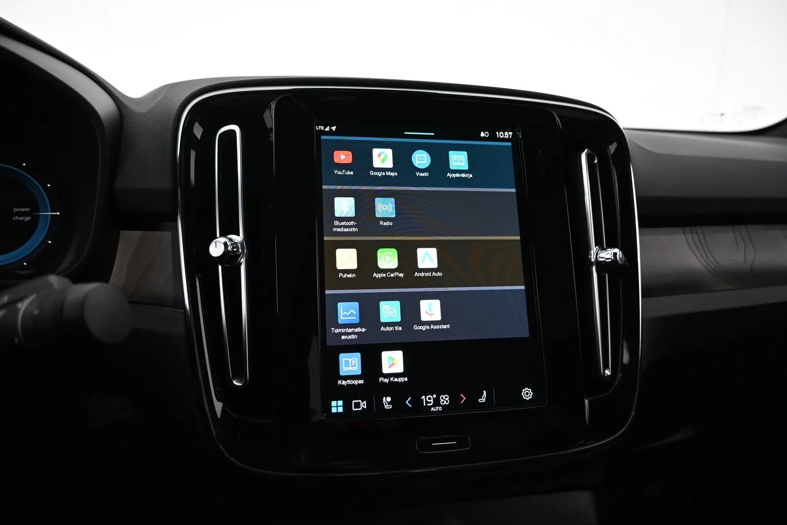 Car Image - 6UKbuzITK4E8LCB9dkqlAw
