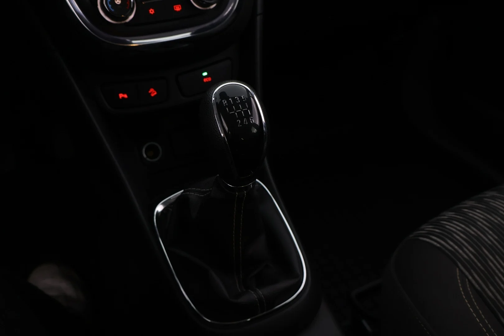 Car Image - 6V9iVRPigzbH1t1n5pW7gL