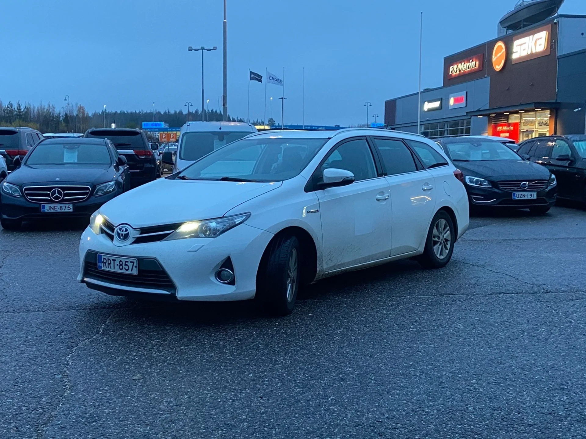 Car Image - 1nnOLEFi48ZqWjaOwQsjk9
