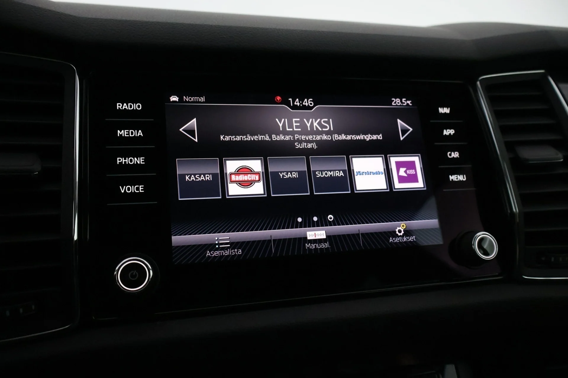 Car Image - 6JUzSTD5EVCjE8EFBwcZnj