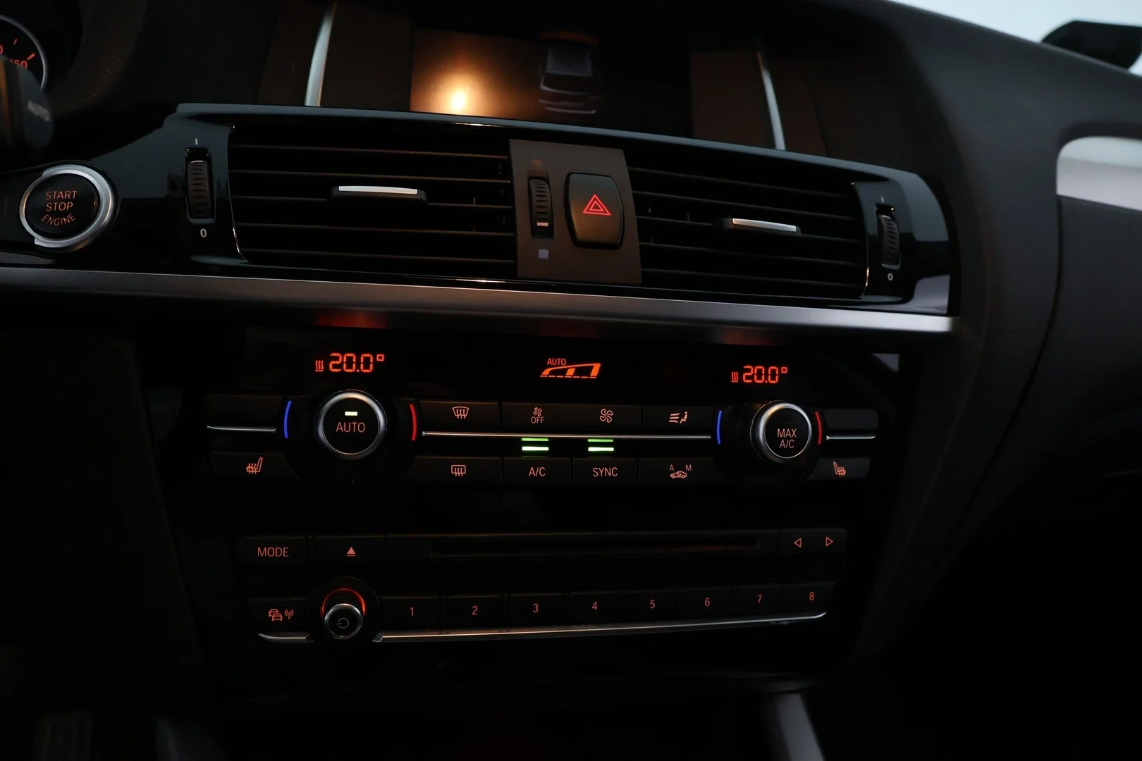 Car Image - 5LyDYvqSSVmjGGdexGcQyD