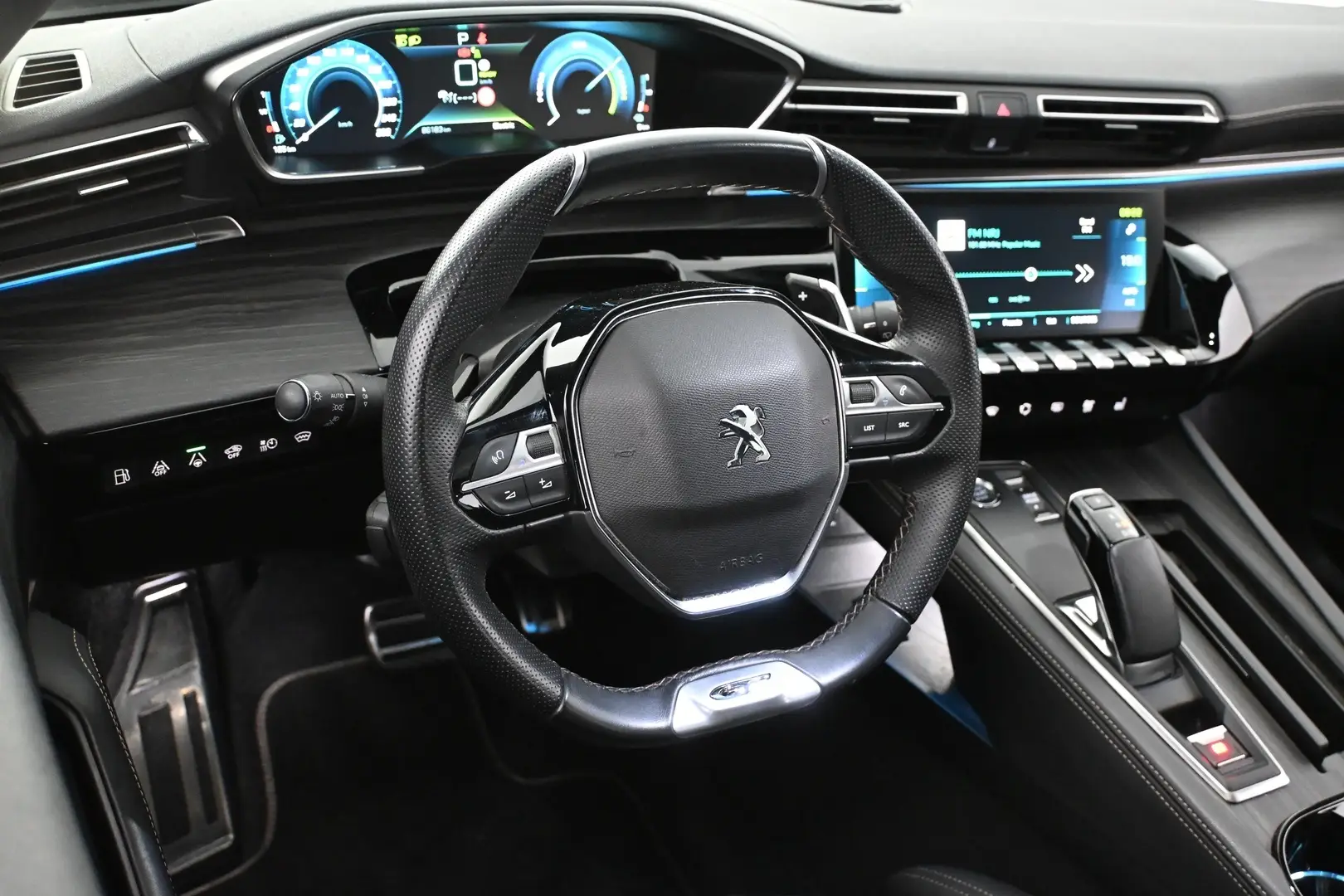 Car Image - 6yn69QwIVBZNQzr3Ewh0hU