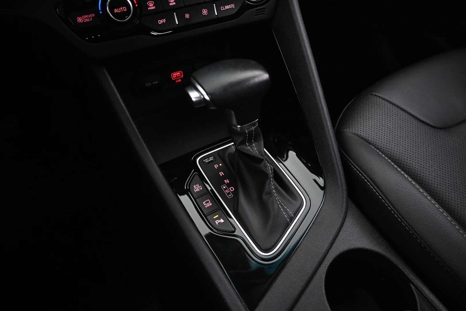 Car Image - 15mknHpzvDDYbcoFXdnDkH