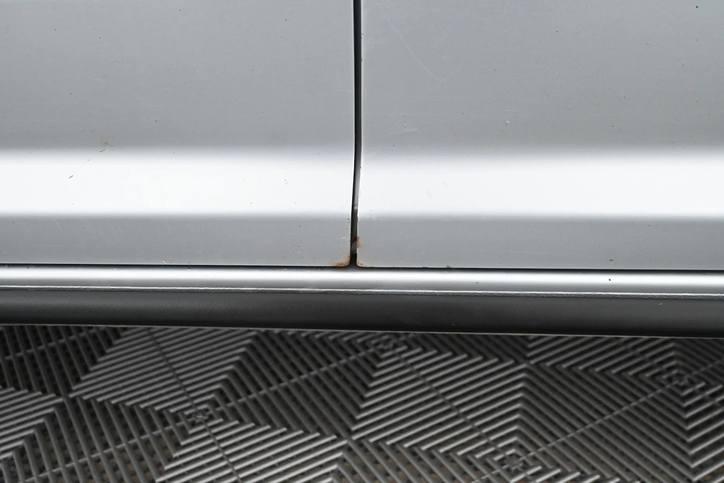 Car Image - 24NmHhuesj7T4FpWhgPRqR
