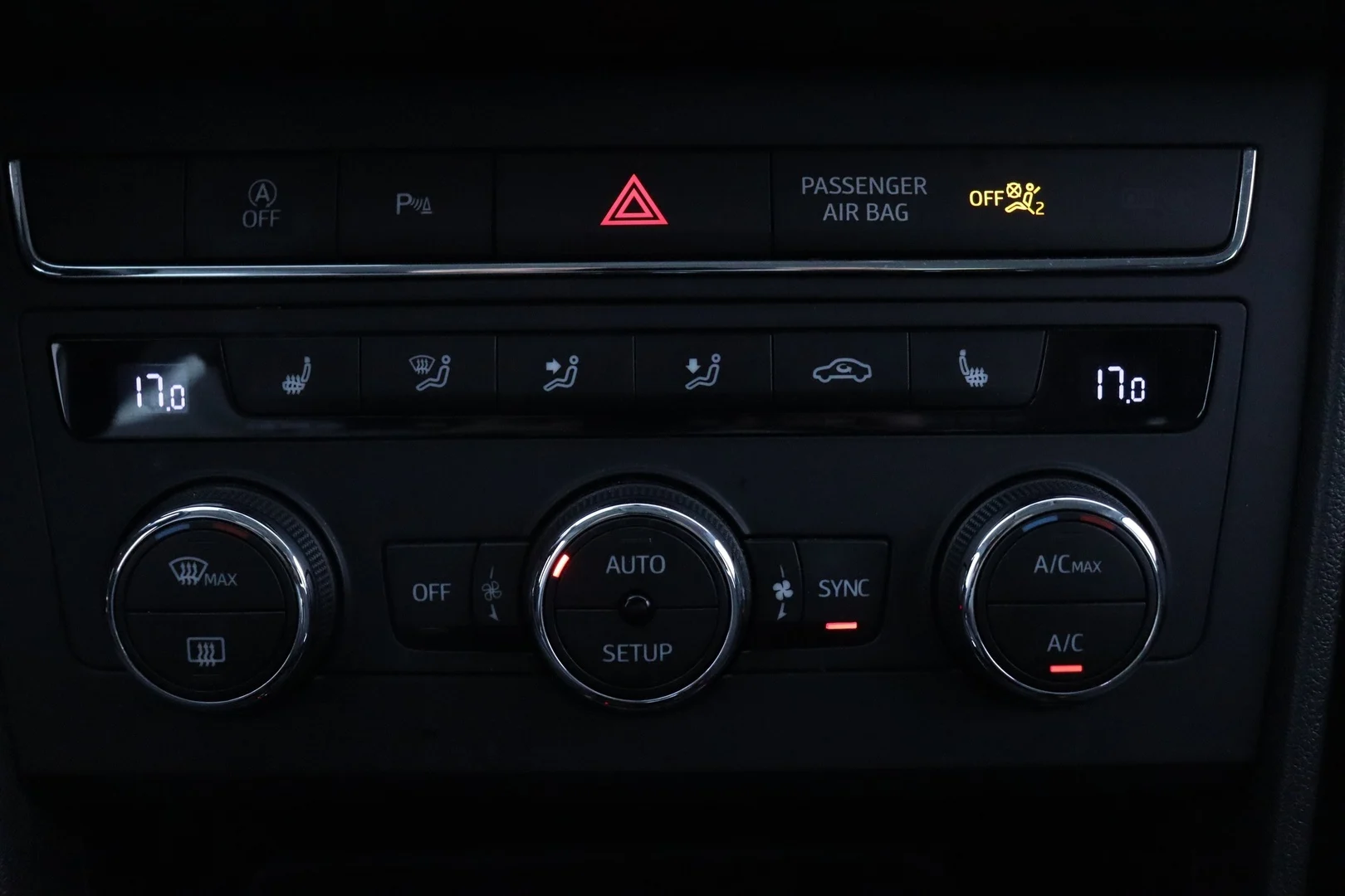 Car Image - 5cY82sDcFQuFPFrjIyVrIg