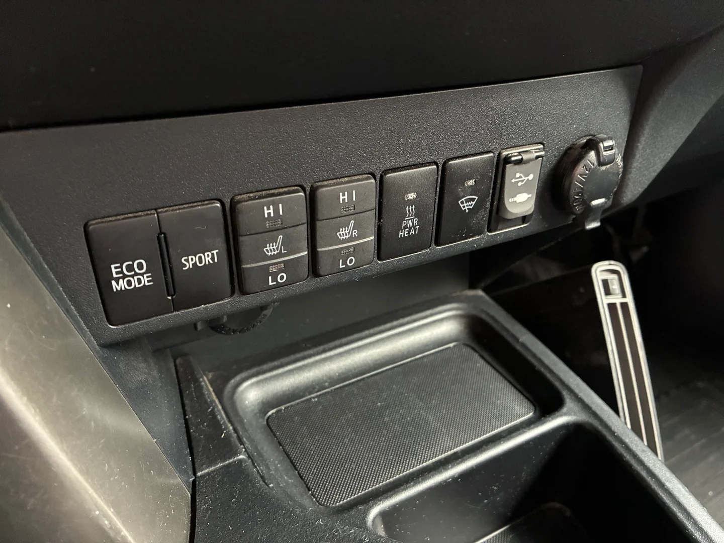 Car Image - 1uX7DTVUOGhD2g3ehRQwIK