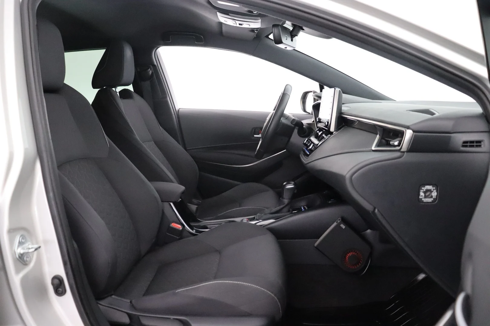 Car Image - 4753es3yaPcmvrDxjp2xCG