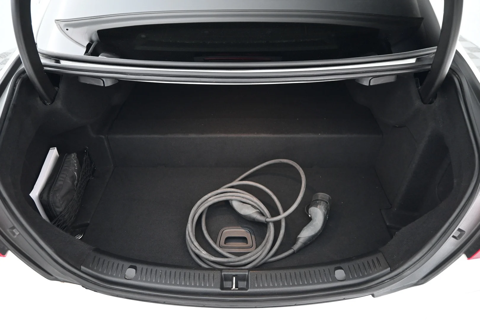 Car Image - 2Qj6aeVfOOhyZWN98nhaJA