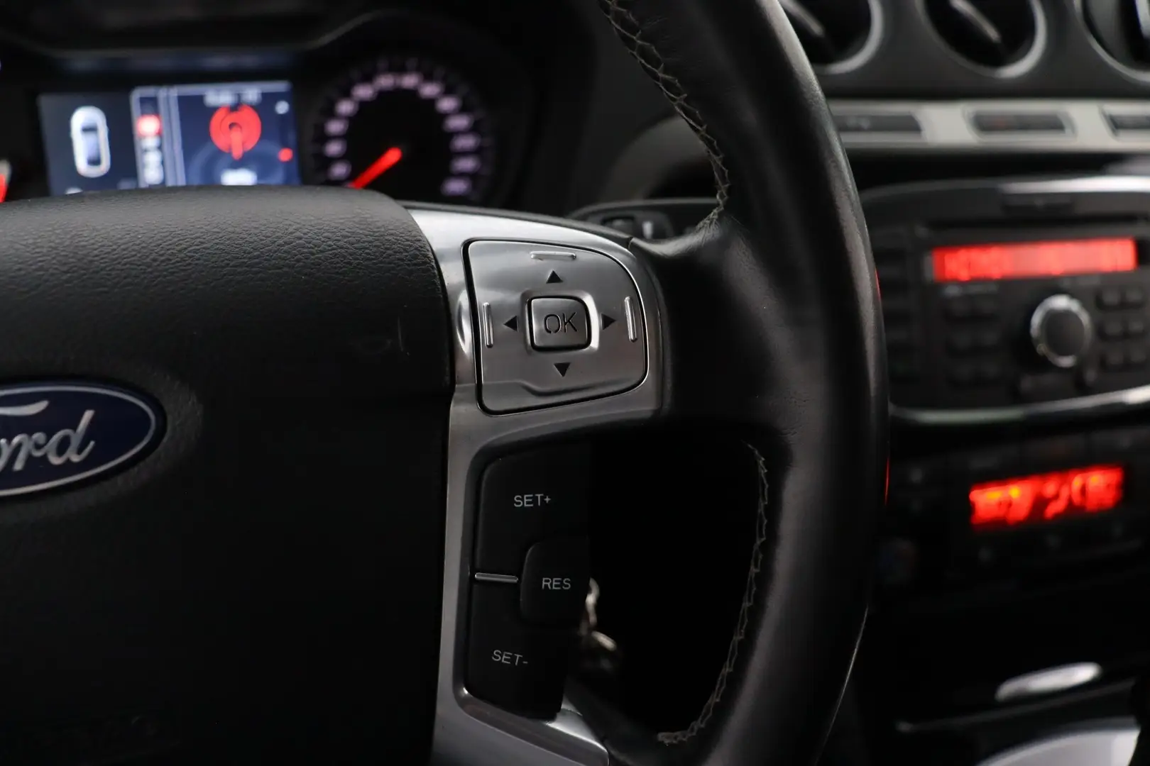 Car Image - 2GLqAUCwZXoQflogLcaJBr
