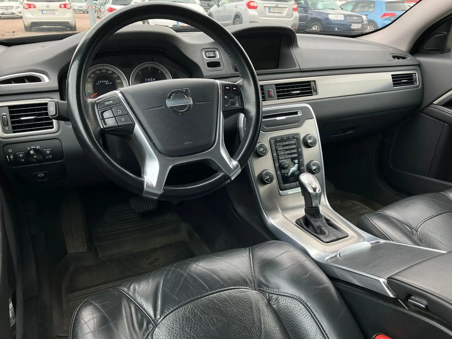 Car Image - 3eKkLWUpXcu723GNMvKWBW