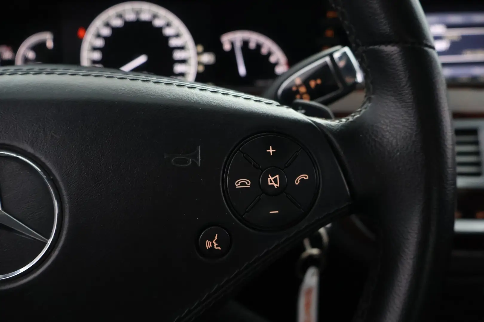 Car Image - dd6BBfFNNIZmIHv81WxM7