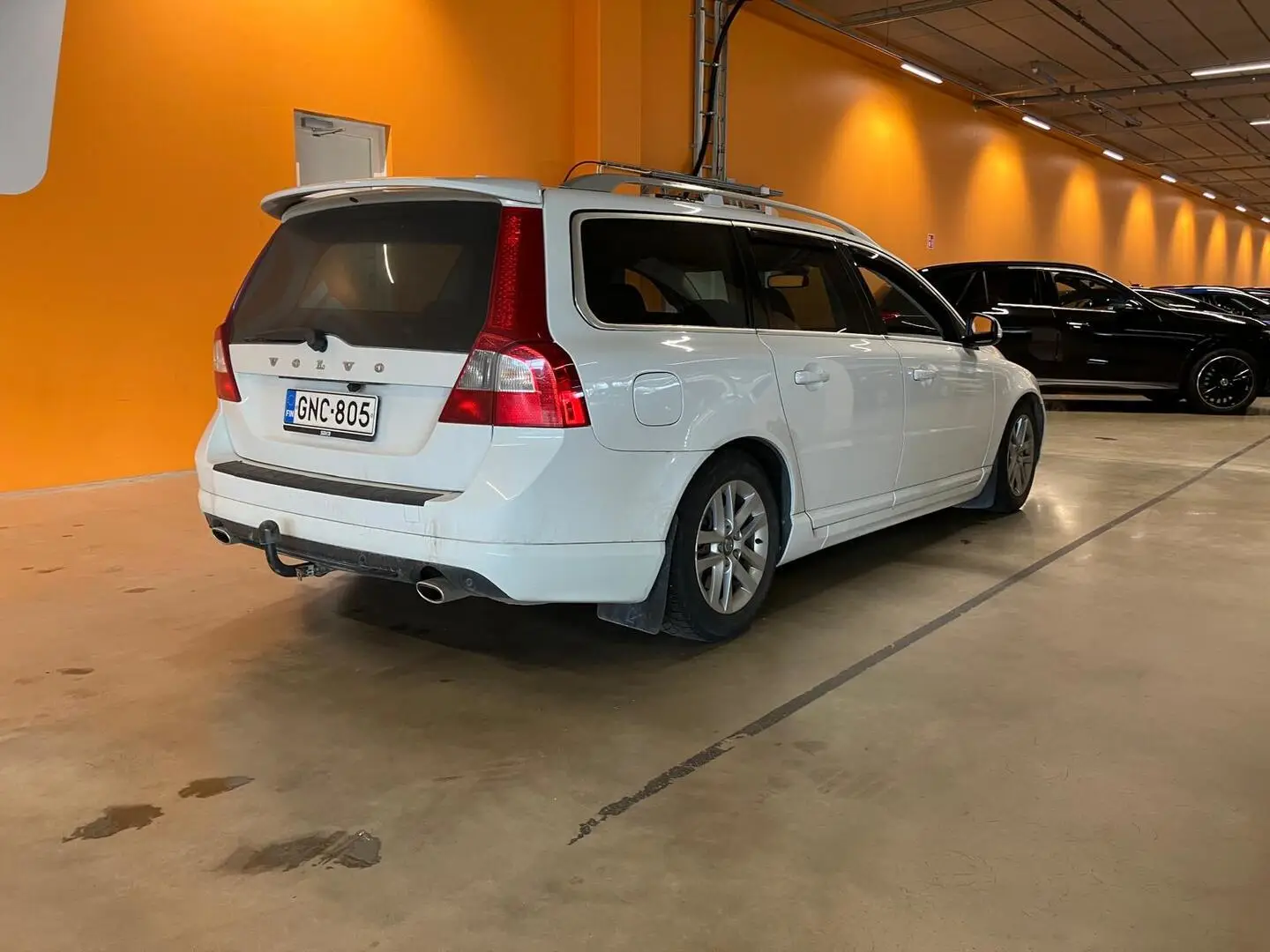 Car Image - 64f5wtwN4A5Ntr0gcgObsj