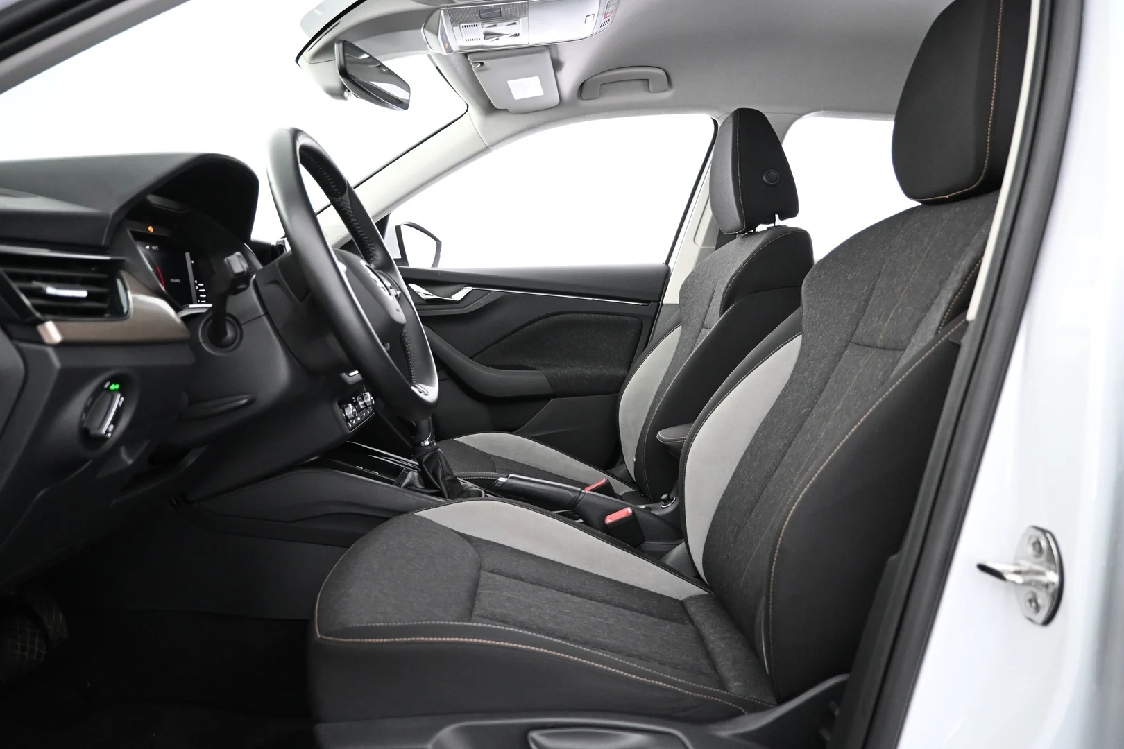 Car Image - 37KllYDqTfi5yZsFO46GZ7