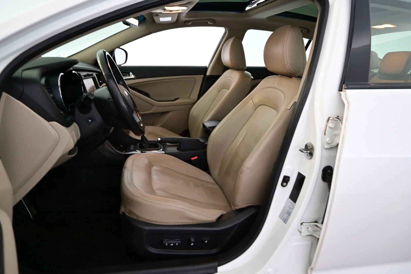 Car Image - 7pHnLydLOznneGtgmAotd1