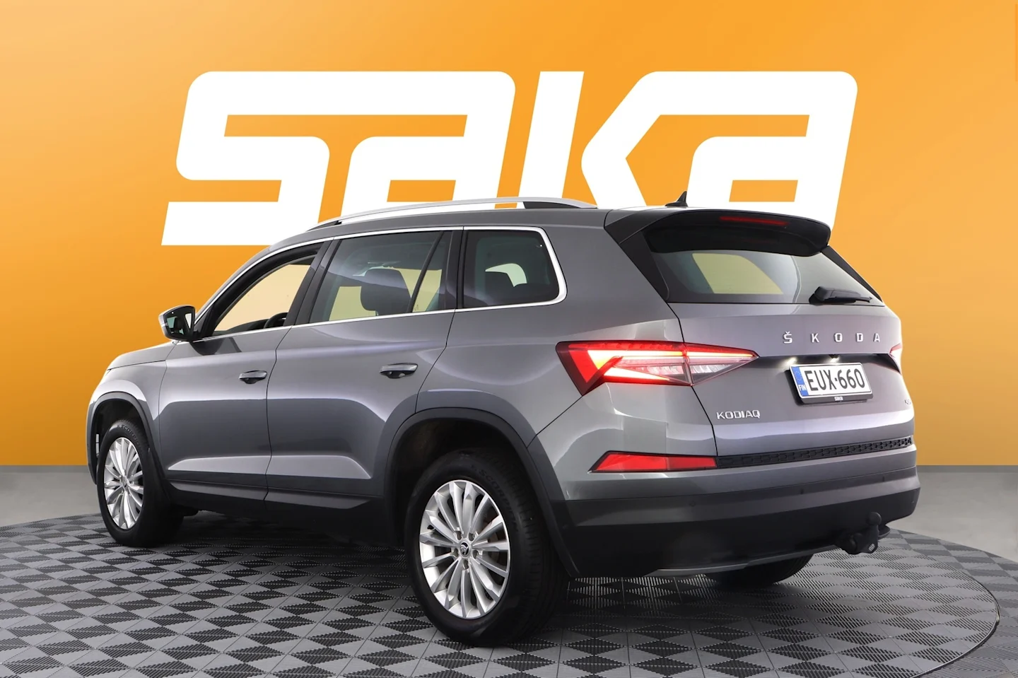 Car Image - 3LAWRwdhqbfCFBoOXEwq5b