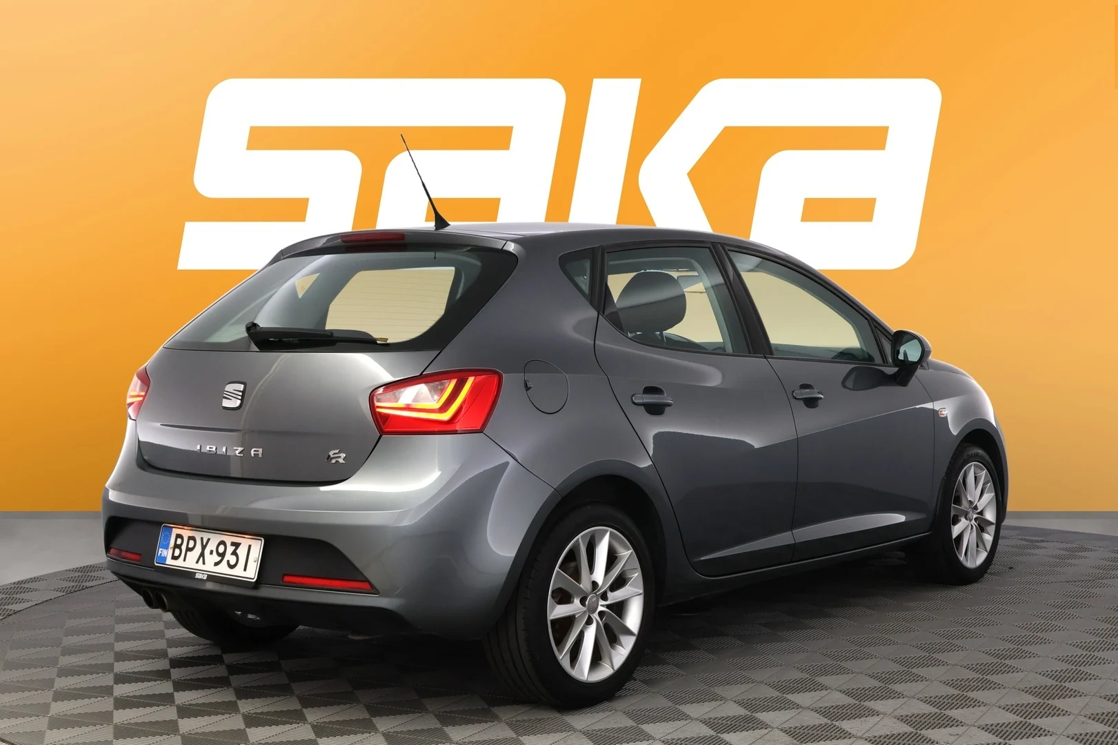 Car Image - 5dtHuUwIjnYxjoJY26c6ti