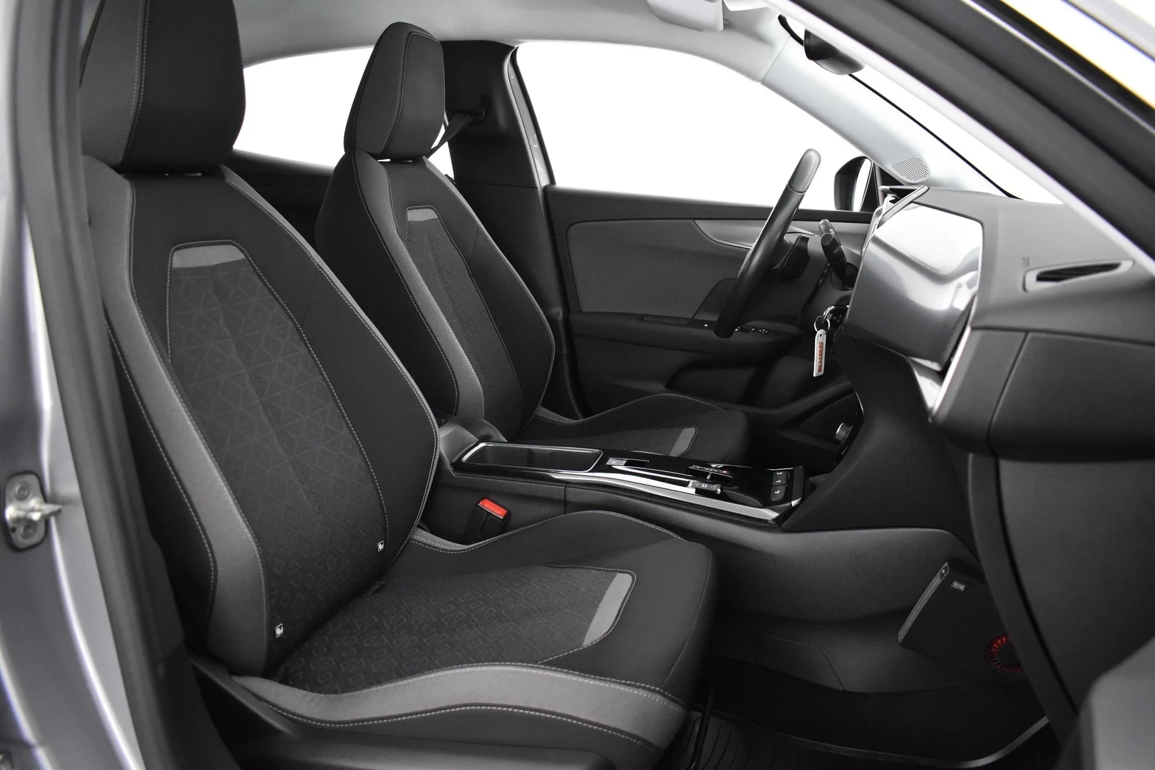 Car Image - 6OsYpgjRaxN5iohFYhsKLq