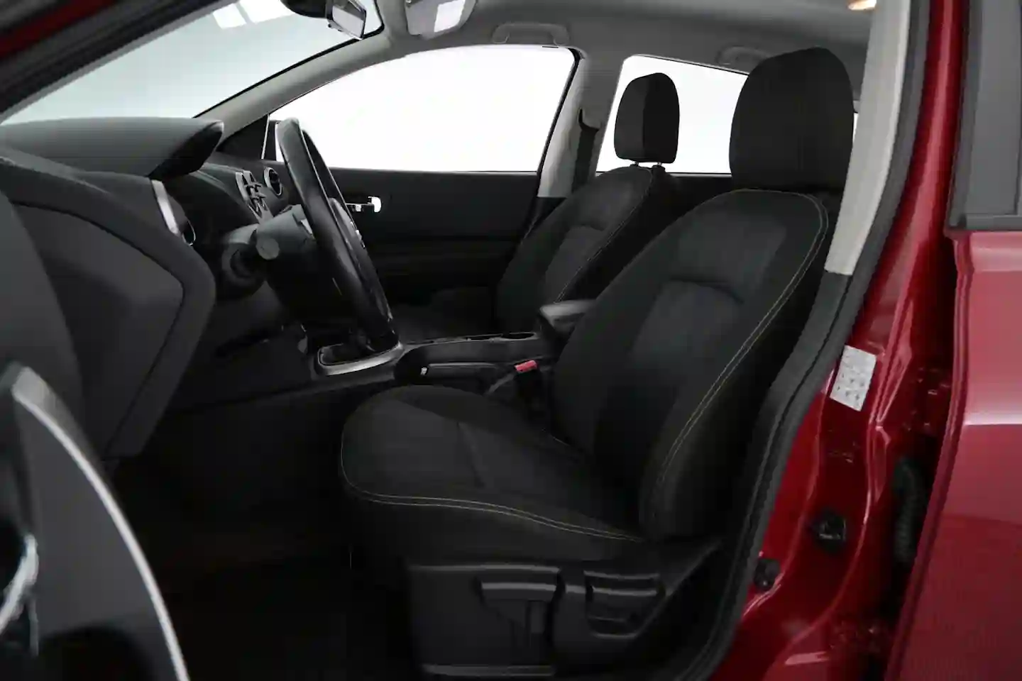 Car Image - 63SjYsyzon0sadtCWDQDKJ