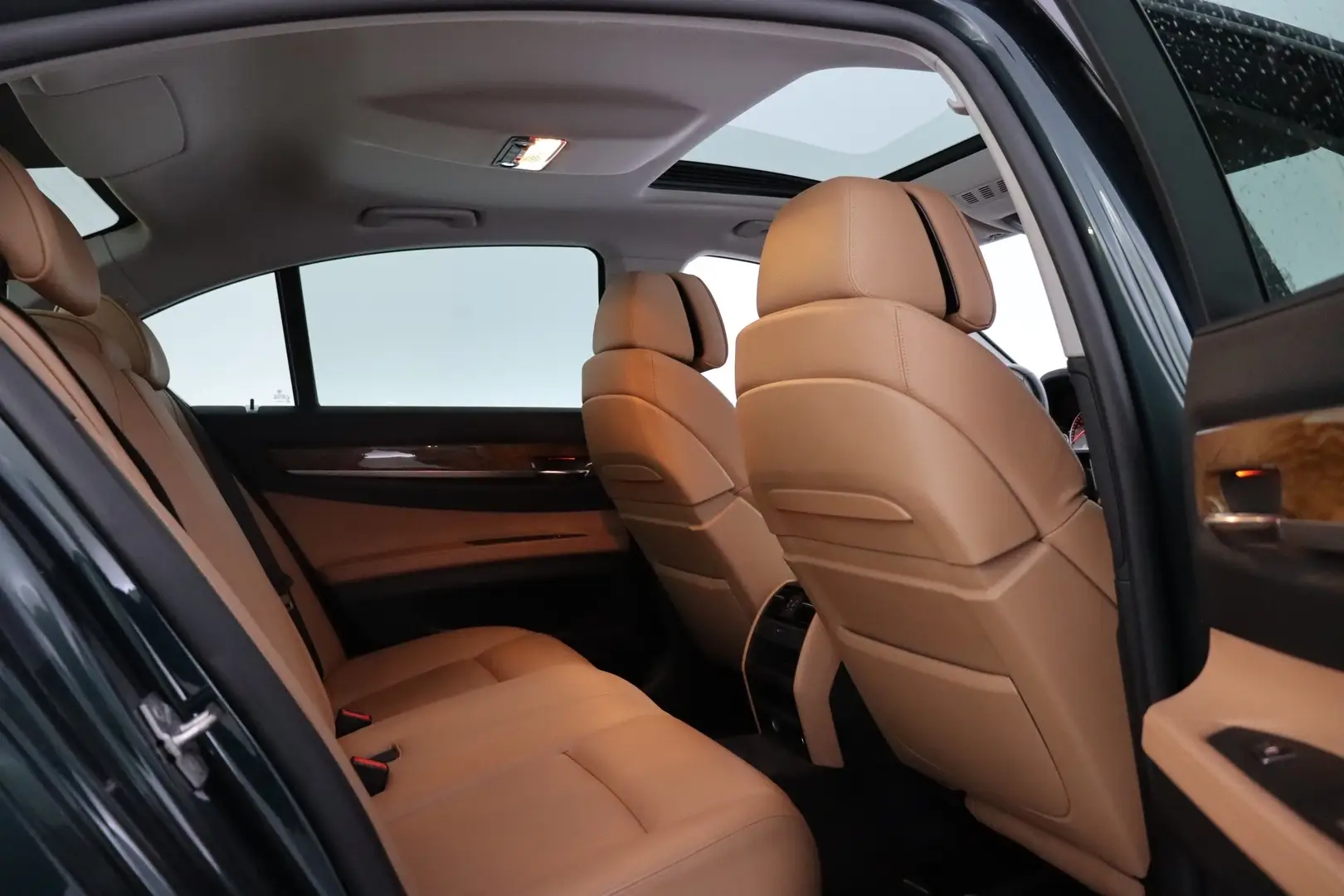 Car Image - 5ZT3rIuMtitdW9vHSu3vBo