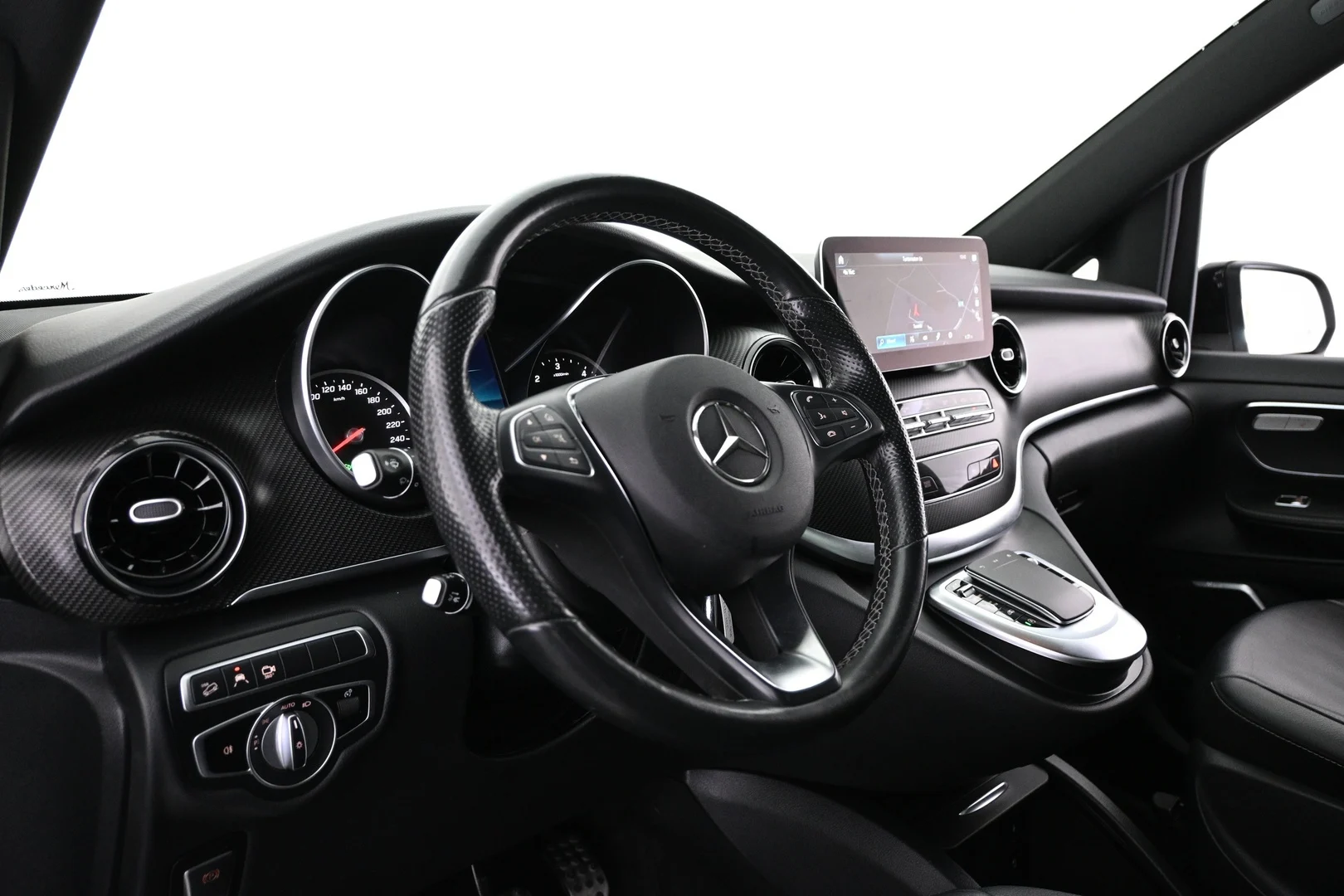 Car Image - 3dJQzMRDkE4d75F2QFRTxd