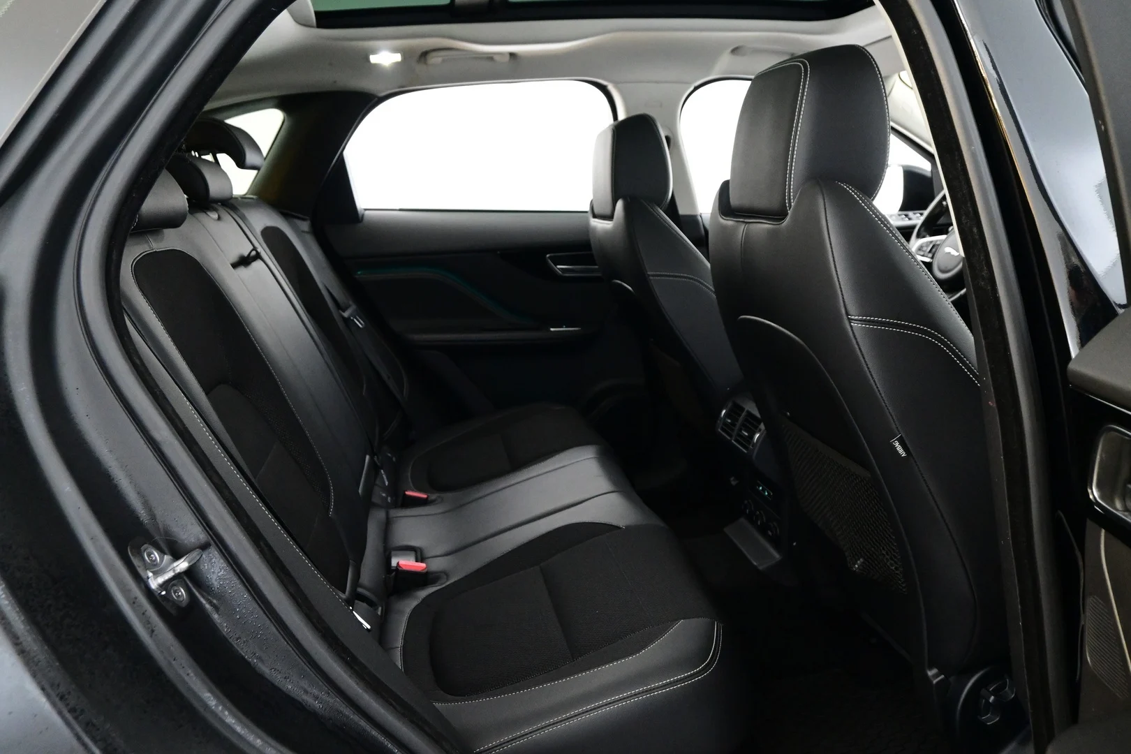 Car Image - 4NQ3SZ8dhi6qx4LLSRgSa5