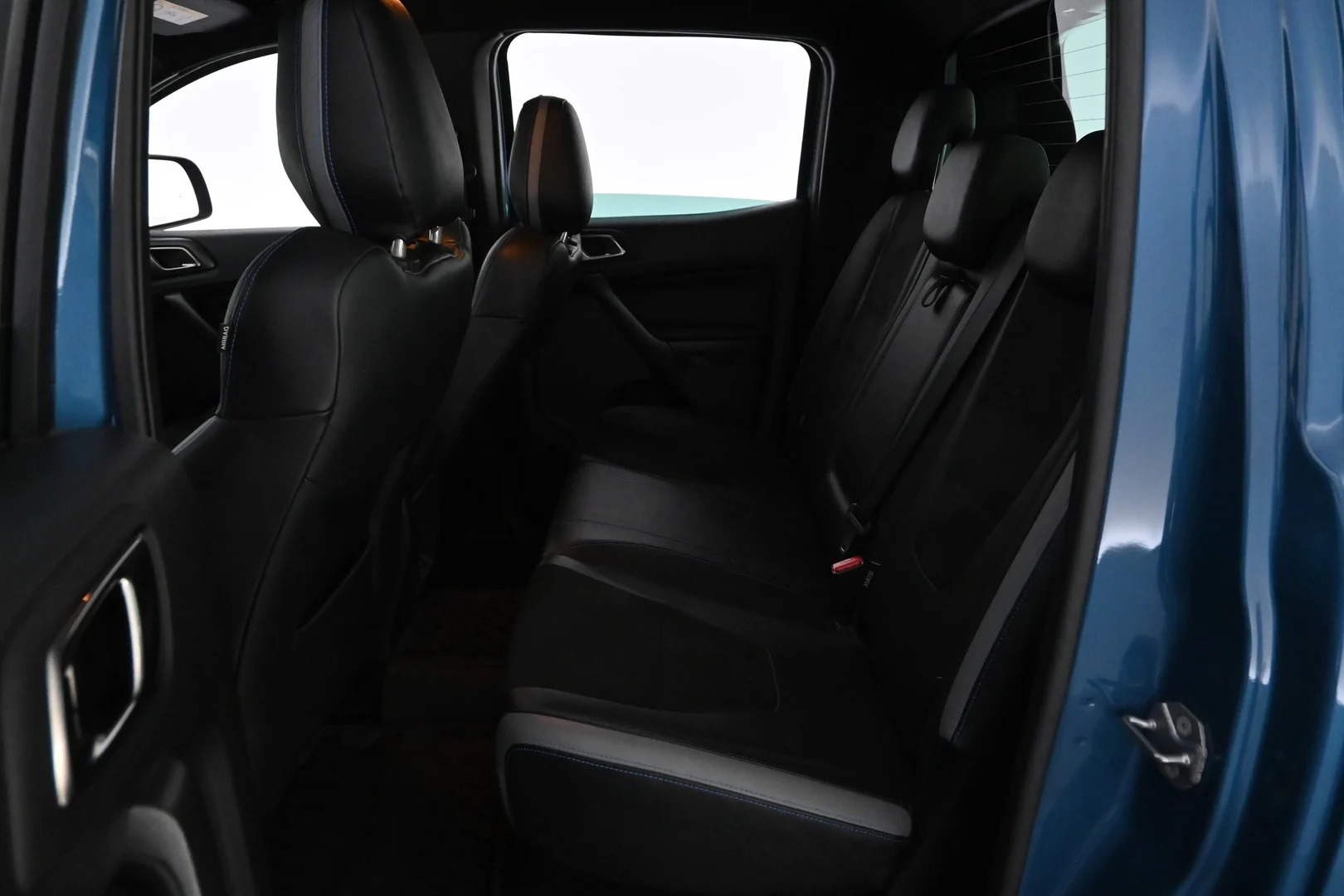 Car Image - 3UCRuWZSJ2wg73JBob6x2d