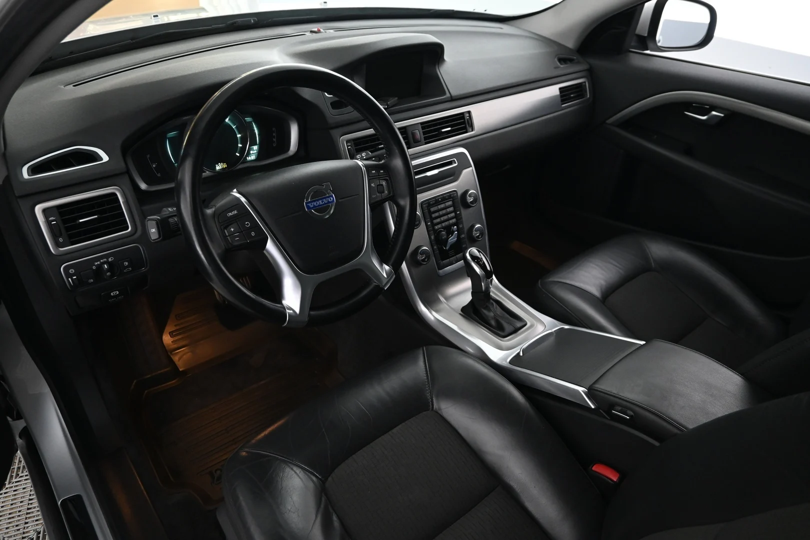 Car Image - 2wty61LaK5iT3cQszmatzf