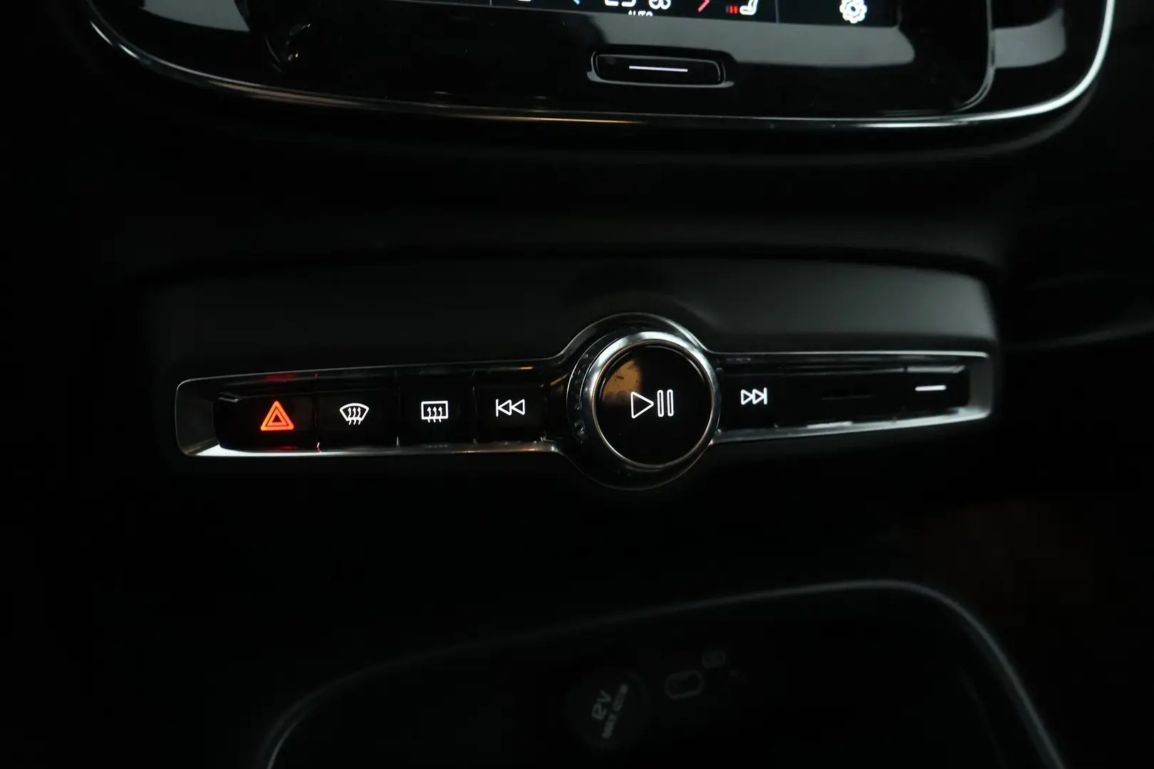 Car Image - 1Jl4fTrmf6NI4ivD1R4hx3