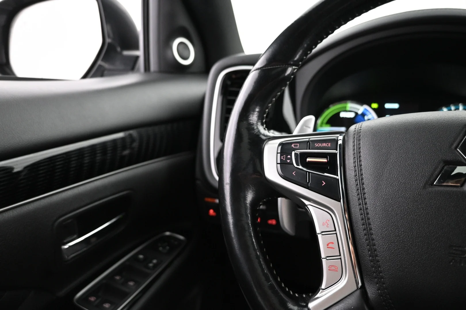 Car Image - 7HKvvT1TRC3IeInRk1IbCg