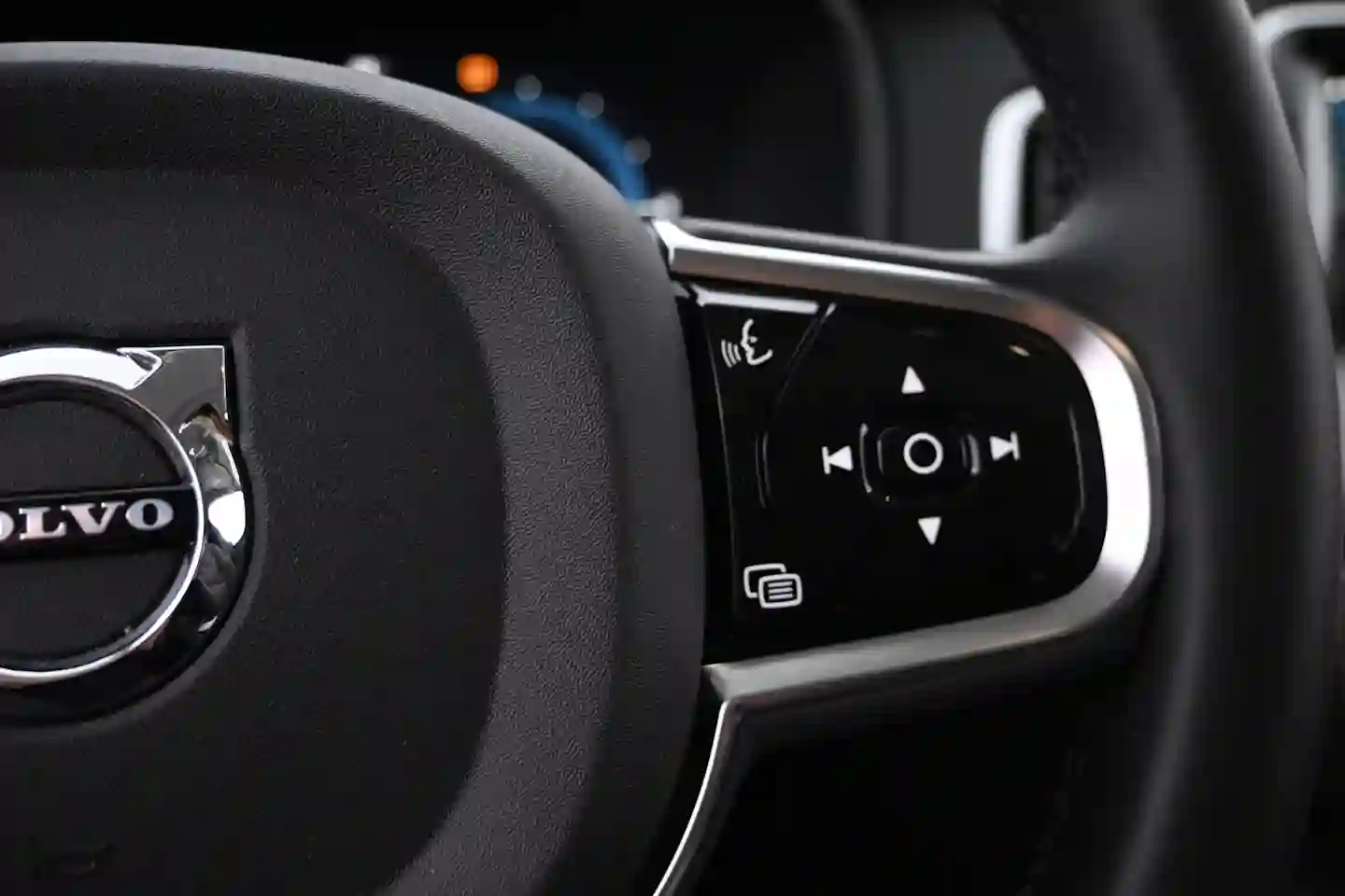 Car Image - 7jcOU7sDStPqsqZXKLF9b4
