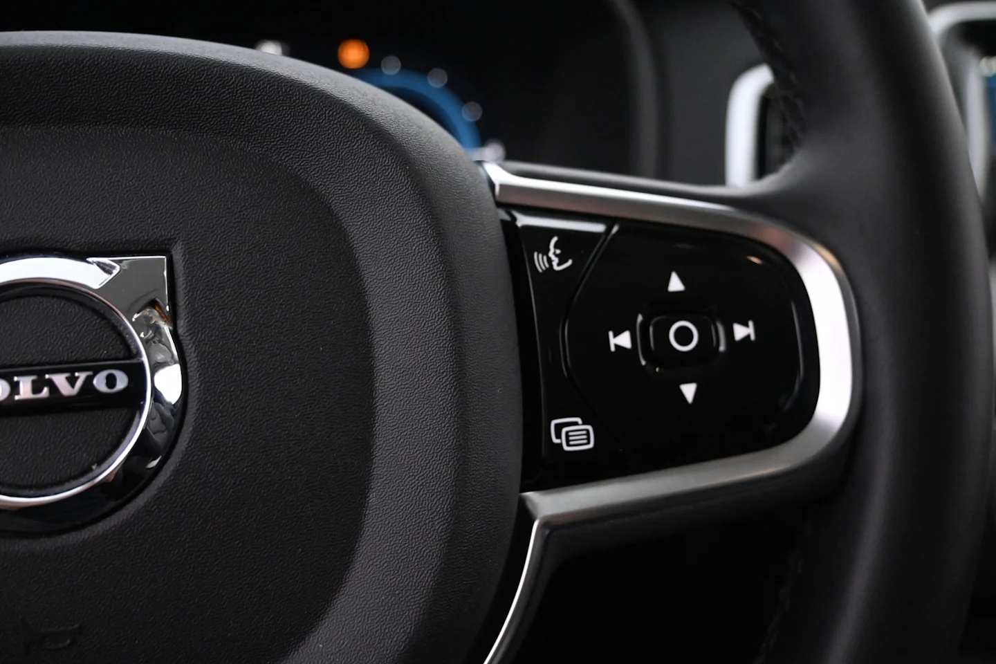 Car Image - 7jcOU7sDStPqsqZXKLF9b4